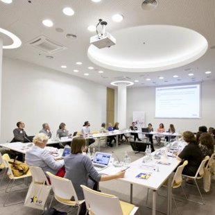  AleksanDerالكسندRudرود2000-2015 , Mariupol UA -Toronto CA, ©