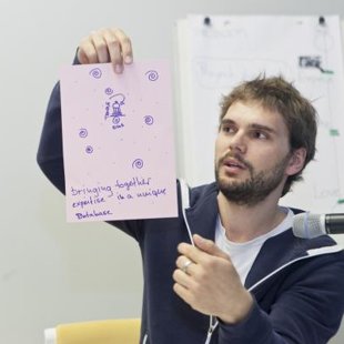  AleksanDerالكسندRudرود2000-2015 , Mariupol UA -Toronto CA, ©